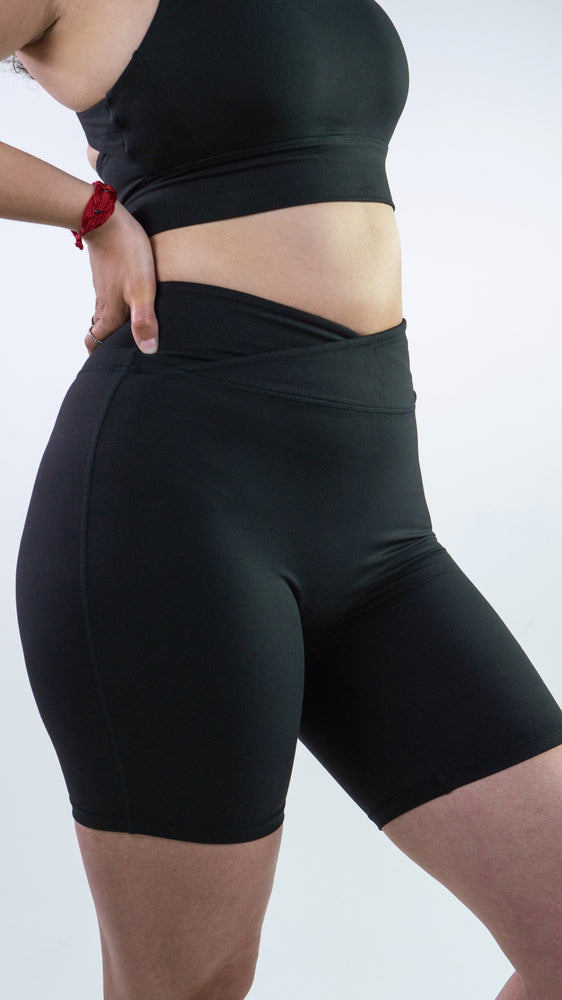 
                  
                    Load image into Gallery viewer, PHOENIX SHORTS - BLACK
                  
                